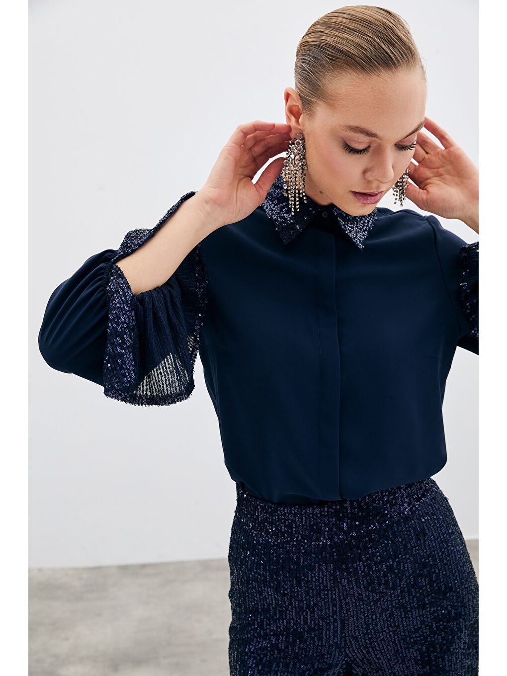 Payet Detaylı Gömlek - Lacivert-2