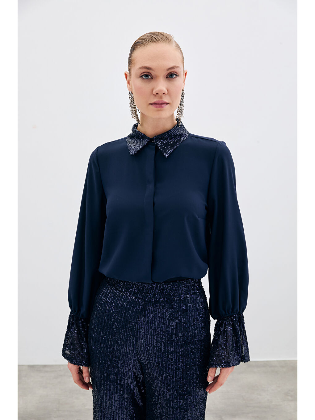 Payet Detaylı Gömlek - Lacivert-4