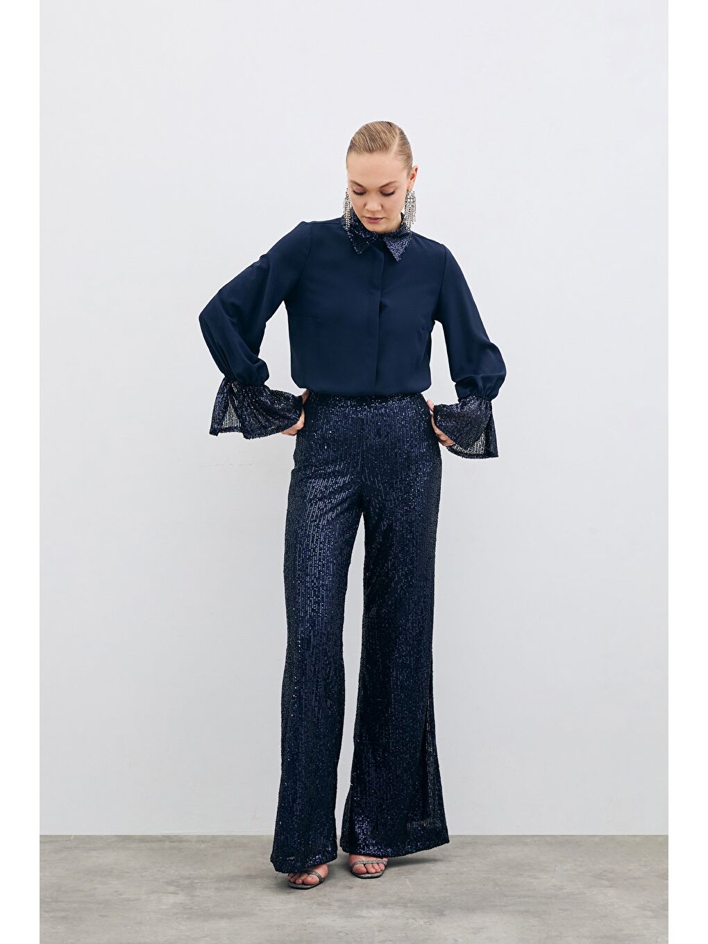 Payet Detaylı Gömlek - Lacivert-5