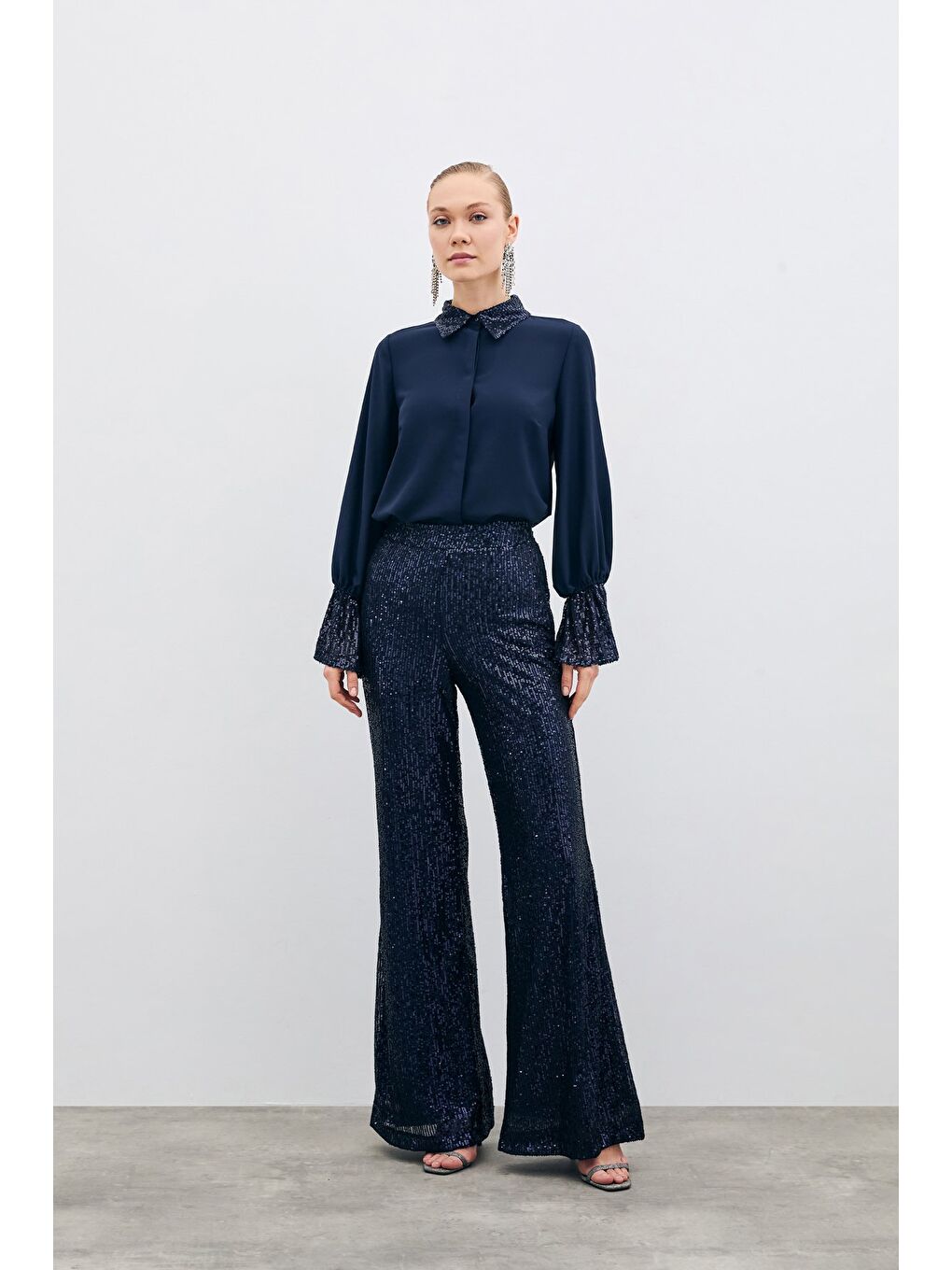 Payet Detaylı Gömlek - Lacivert-6