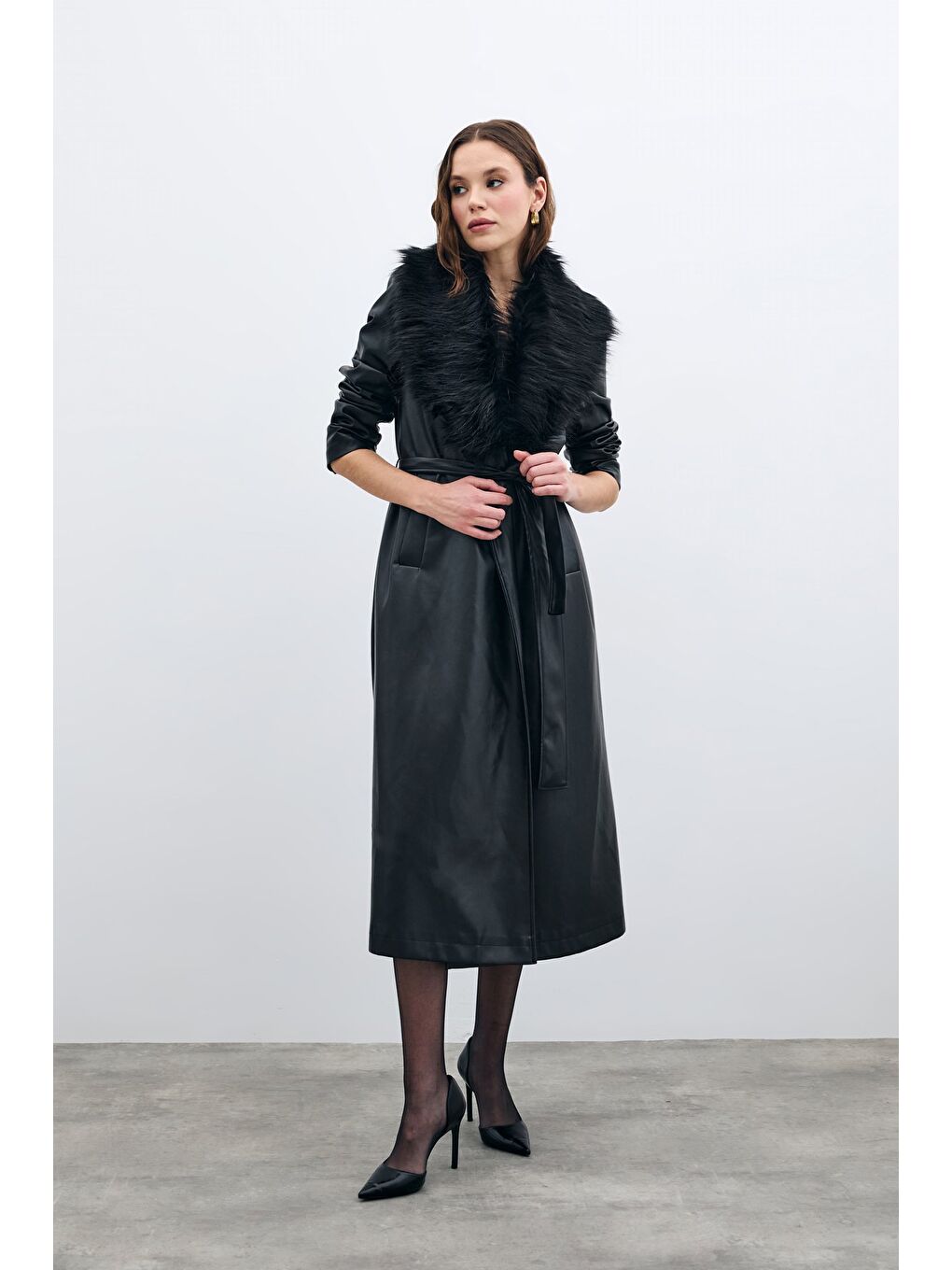 Kürklü Uzun Deri Kaban - Siyah-2