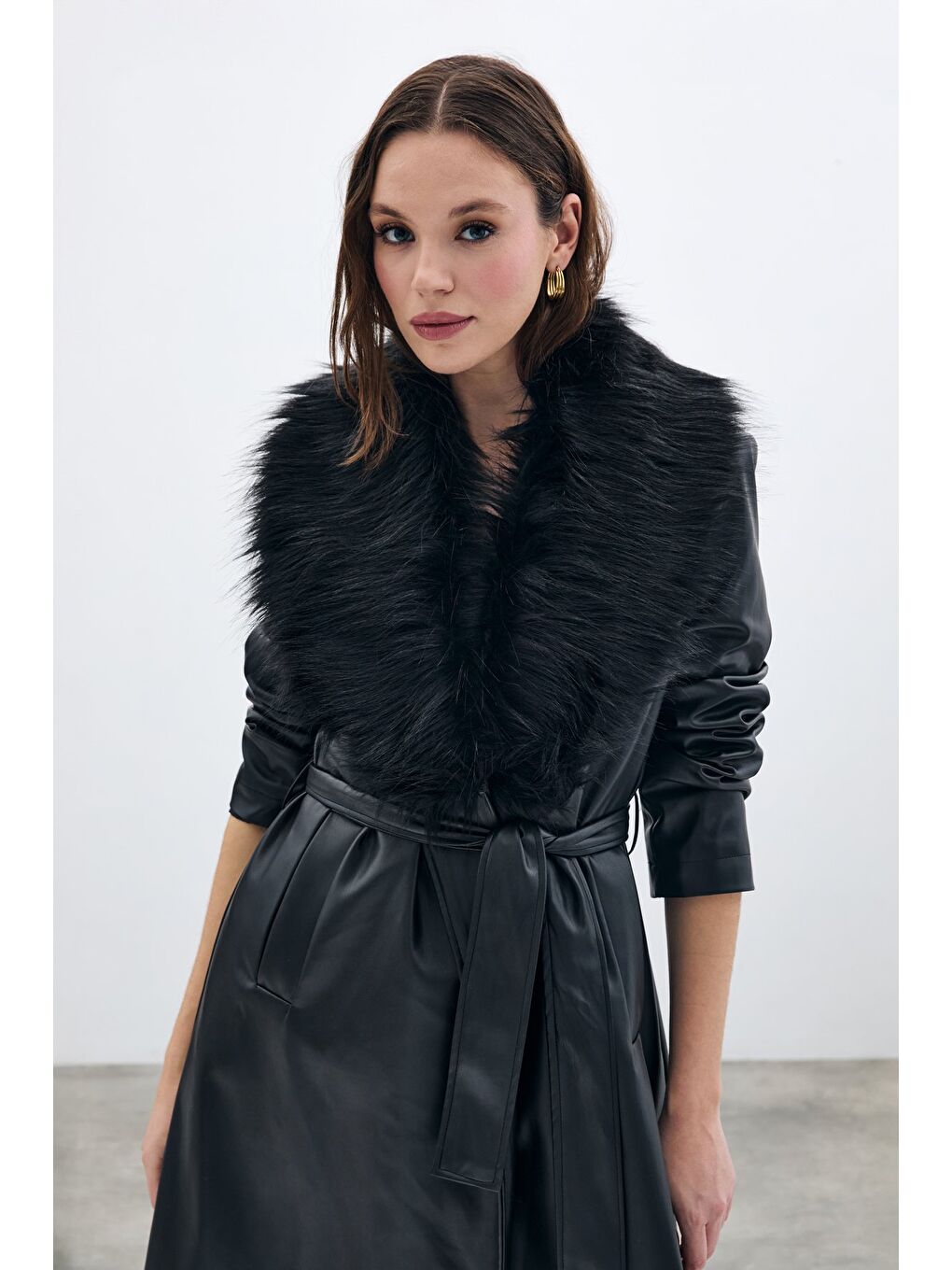 Kürklü Uzun Deri Kaban - Siyah-4
