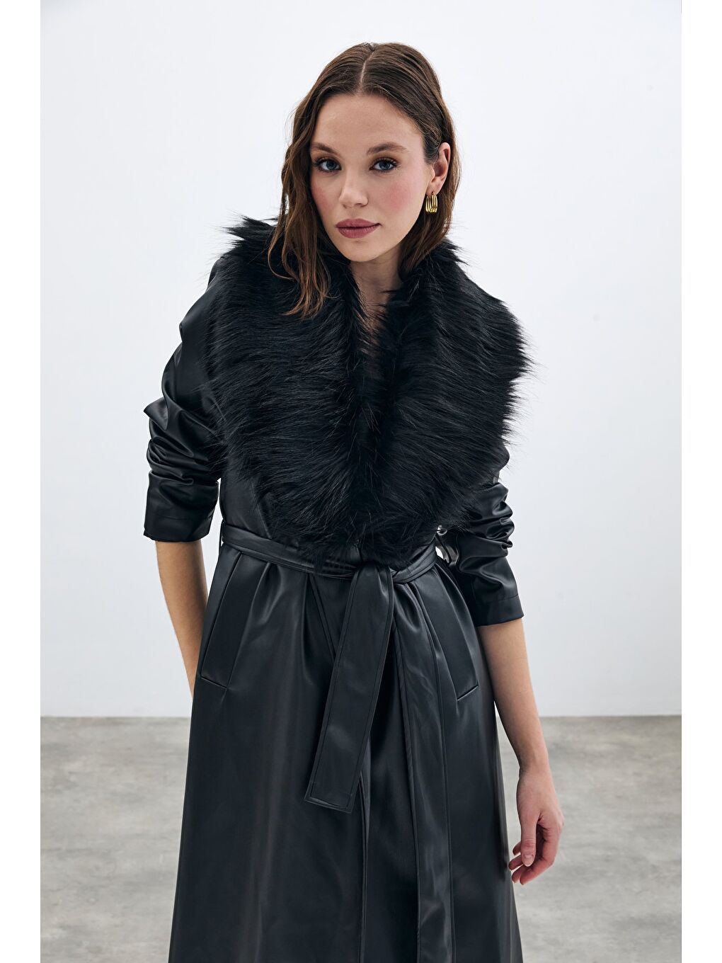 Kürklü Uzun Deri Kaban - Siyah-5