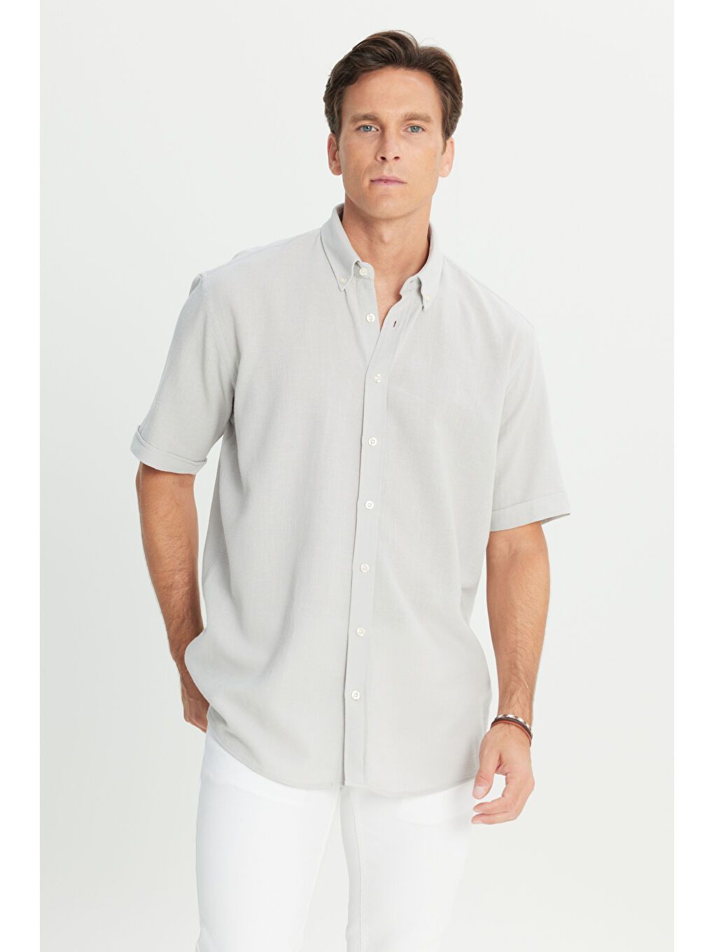 Erkek Açık Gri %100 Pamuk Comfort Fit Rahat Kesim Düğmeli Gömlek Yaka Armürlü Gömlek-4