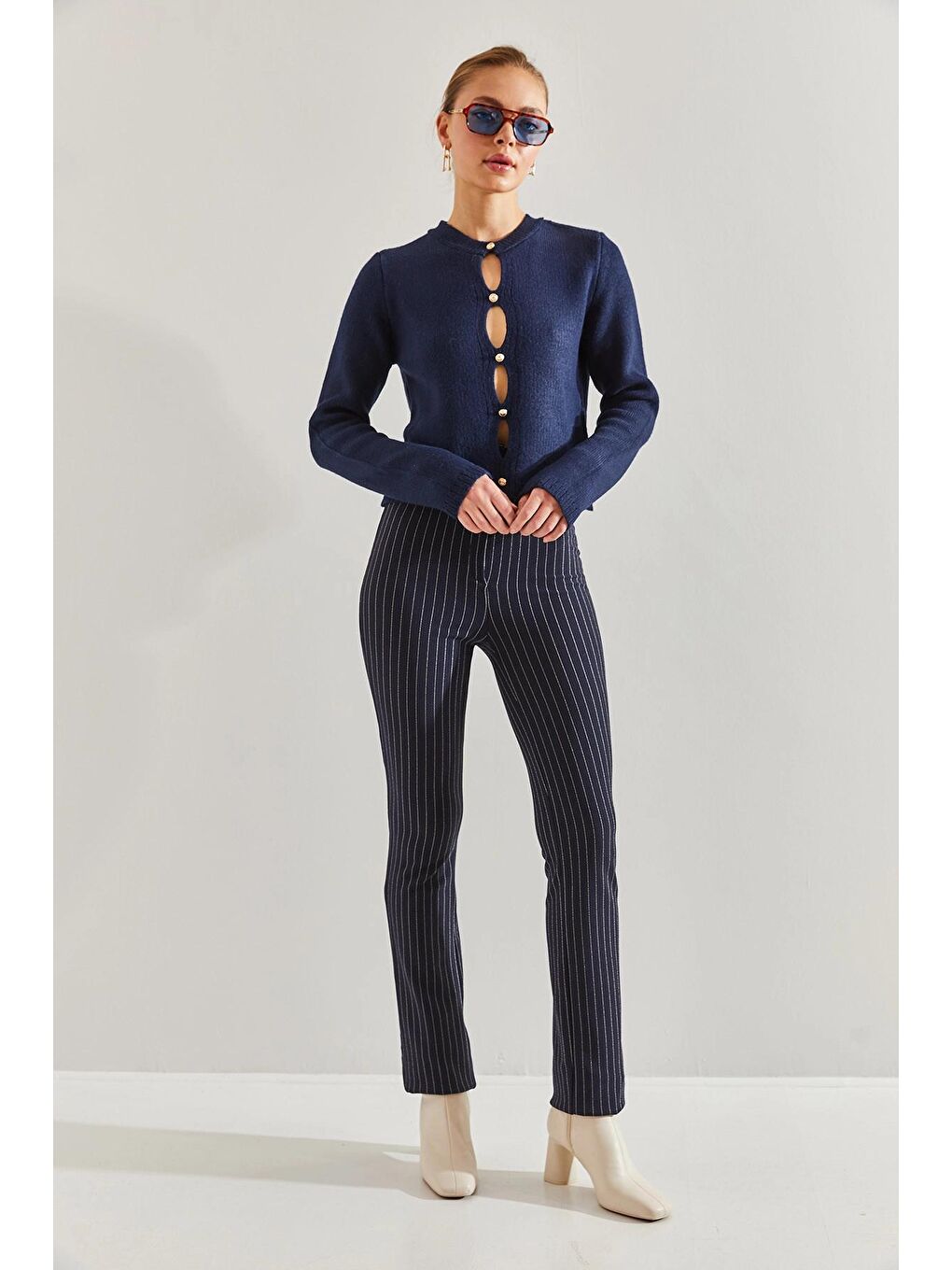 Lacivert Kadın Çizgili Palazzo Pantolon-3