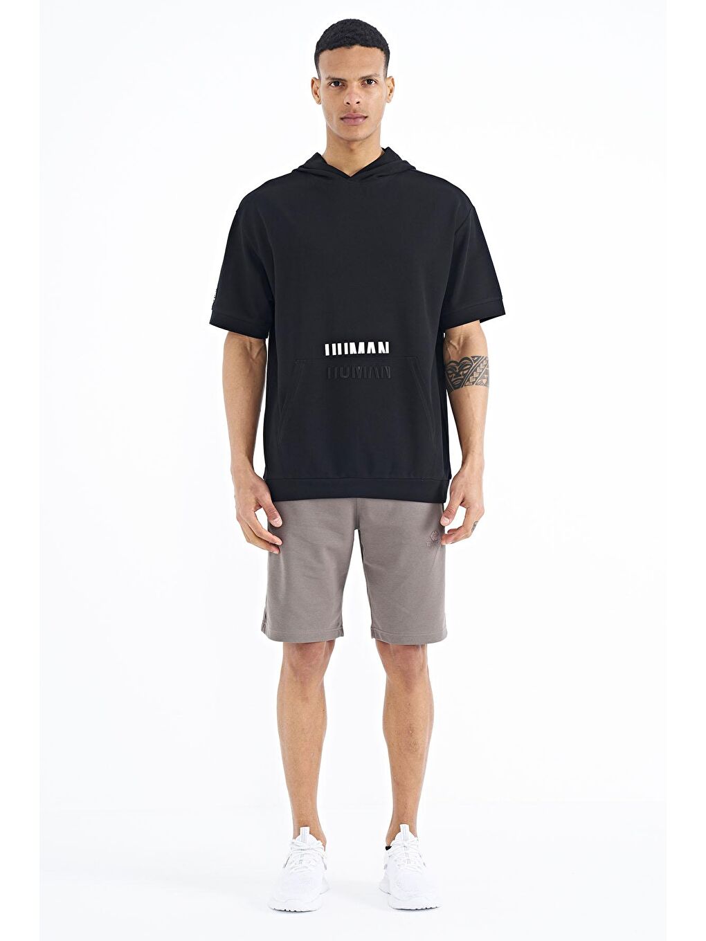 Siyah Kanguru Cepli Yazı Nakışlı Kapüşonlu Erkek Tişört - 88195-1