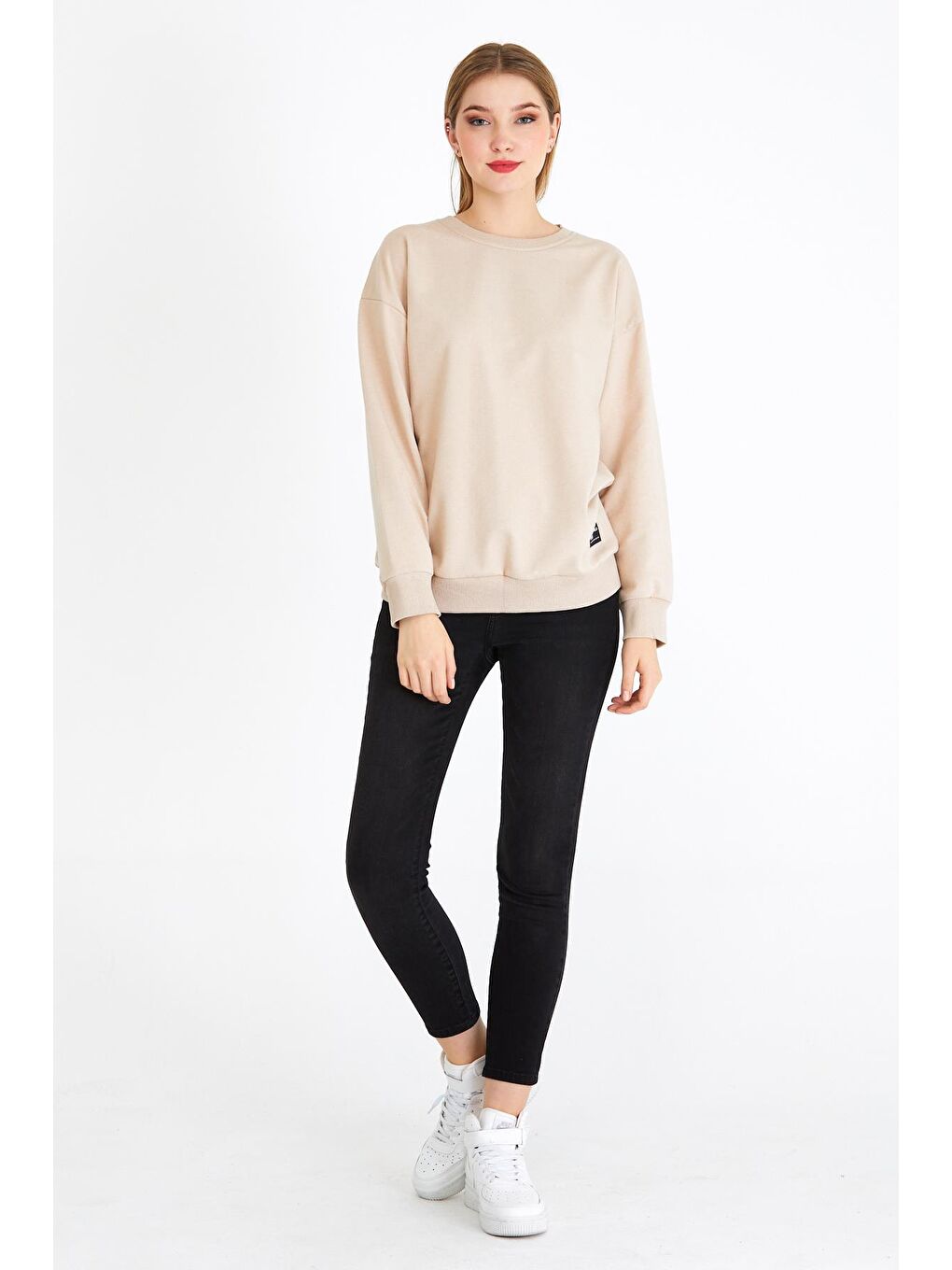 Kadın Bej Renk Basic Bisiklet Yaka Sweatshirt-3