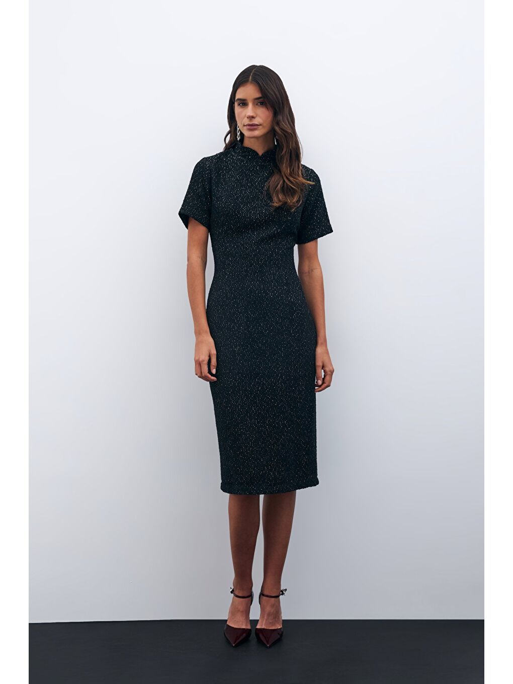 Dik Yaka Tüvit Elbise - Siyah