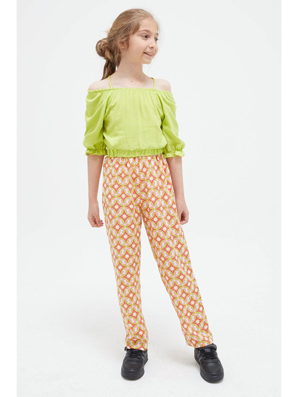 Yeşil Askılı Bluzlu Pantolonlu Kız Çocuk Takım 15412-2