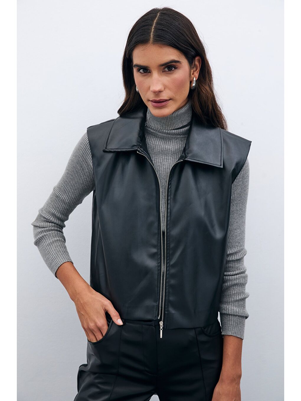 Fermuarlı Deri Yelek - Siyah-2