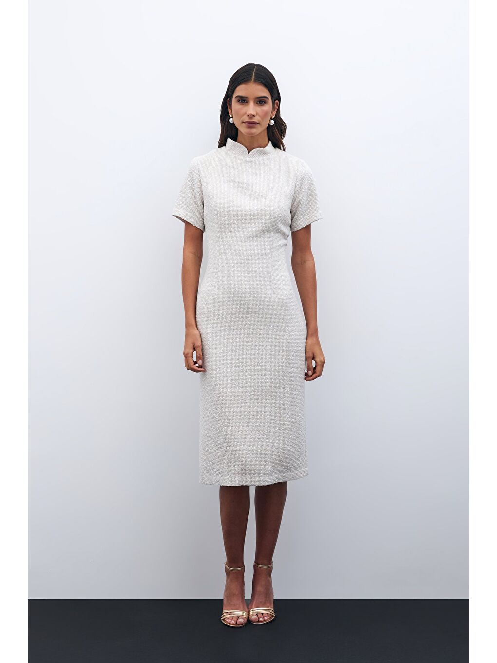 Bej Dik Yaka Tüvit Elbise - Taş
