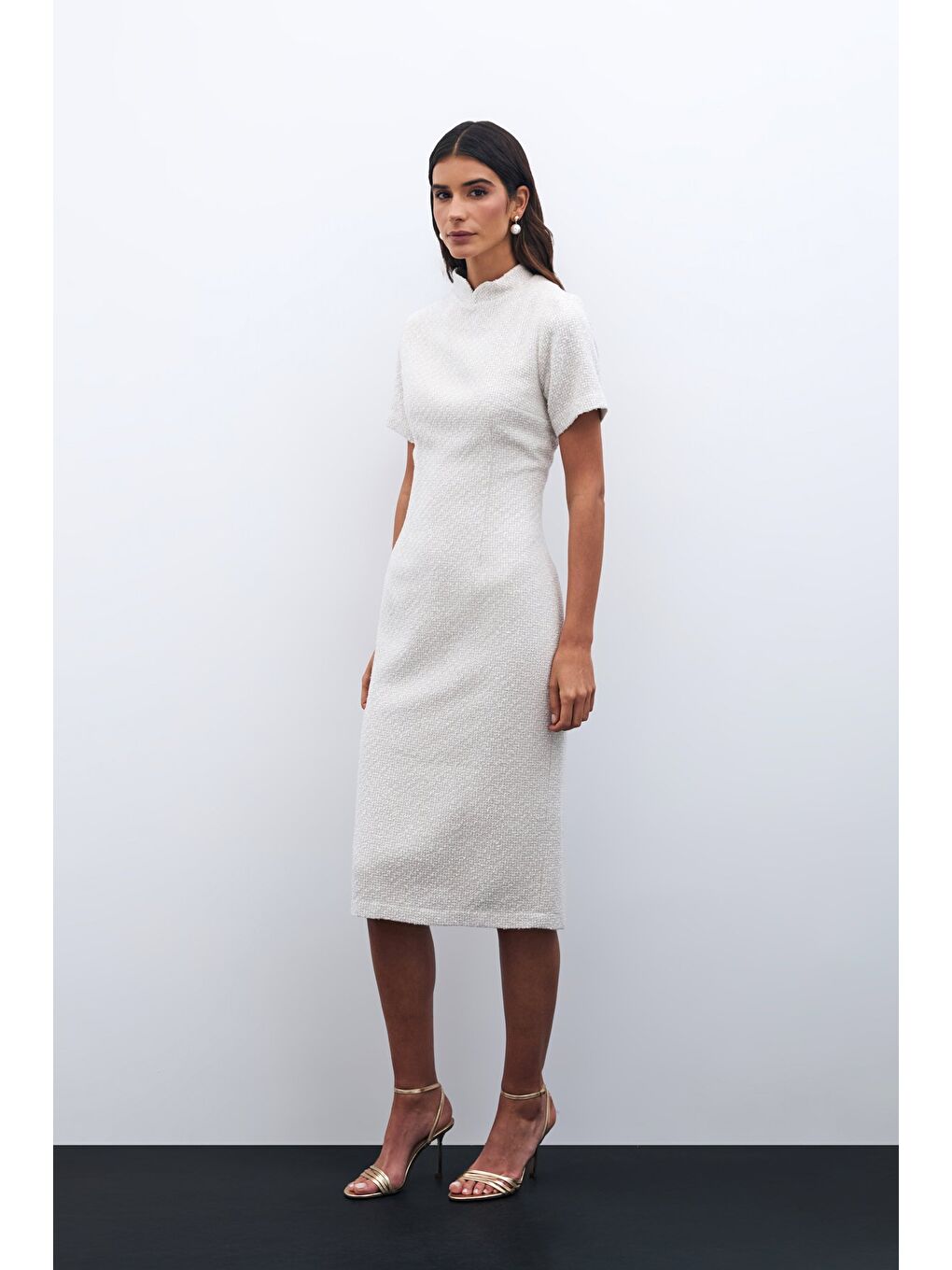 Bej Dik Yaka Tüvit Elbise - Taş-2