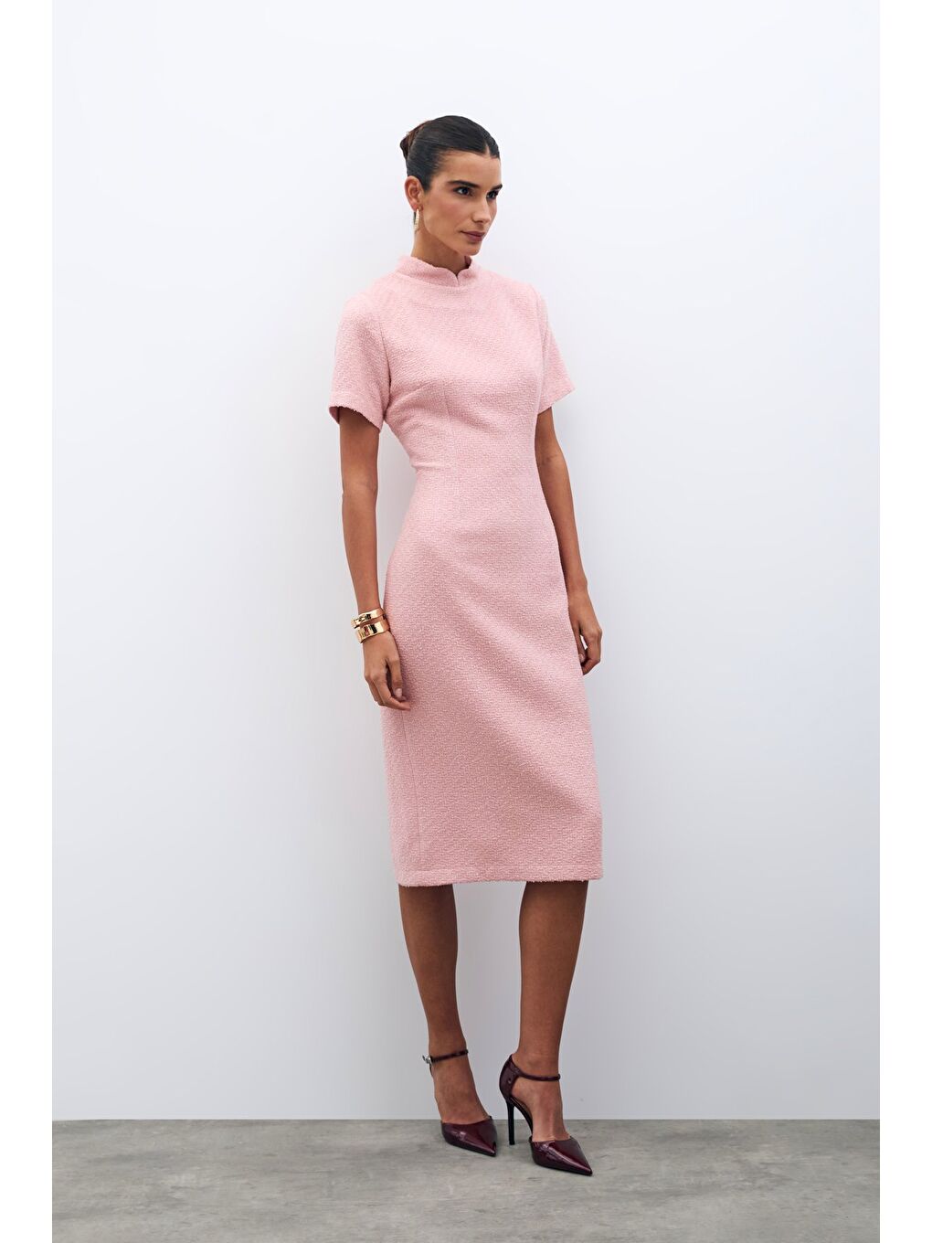 Pembe Dik Yaka Tüvit Elbise - Pudra-3