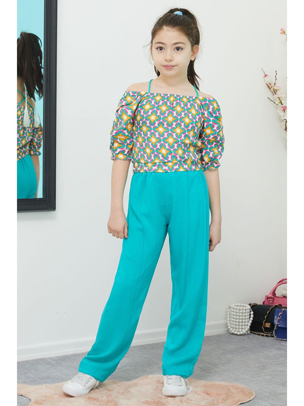 Turkuaz Desenli Bluz ve Pantolonlu Kız Takım 15389-1