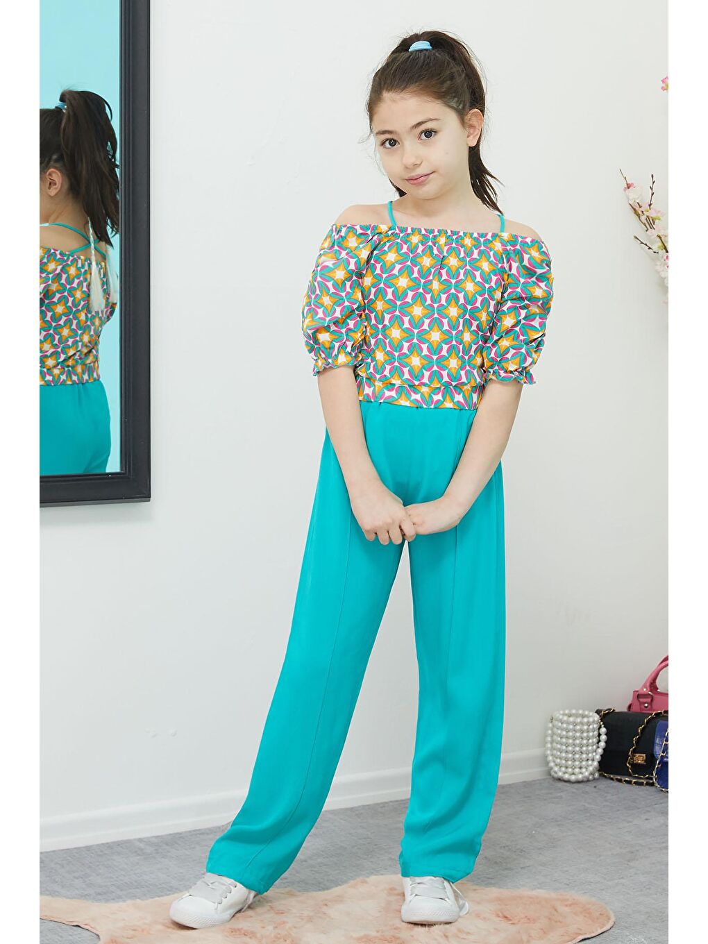 Turkuaz Desenli Bluz ve Pantolonlu Kız Takım 15389-2