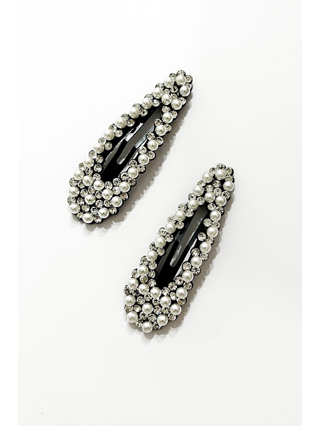 Kristal Taşlı ve İncili Siyah Çıt Çıt Toka 2'li Paket