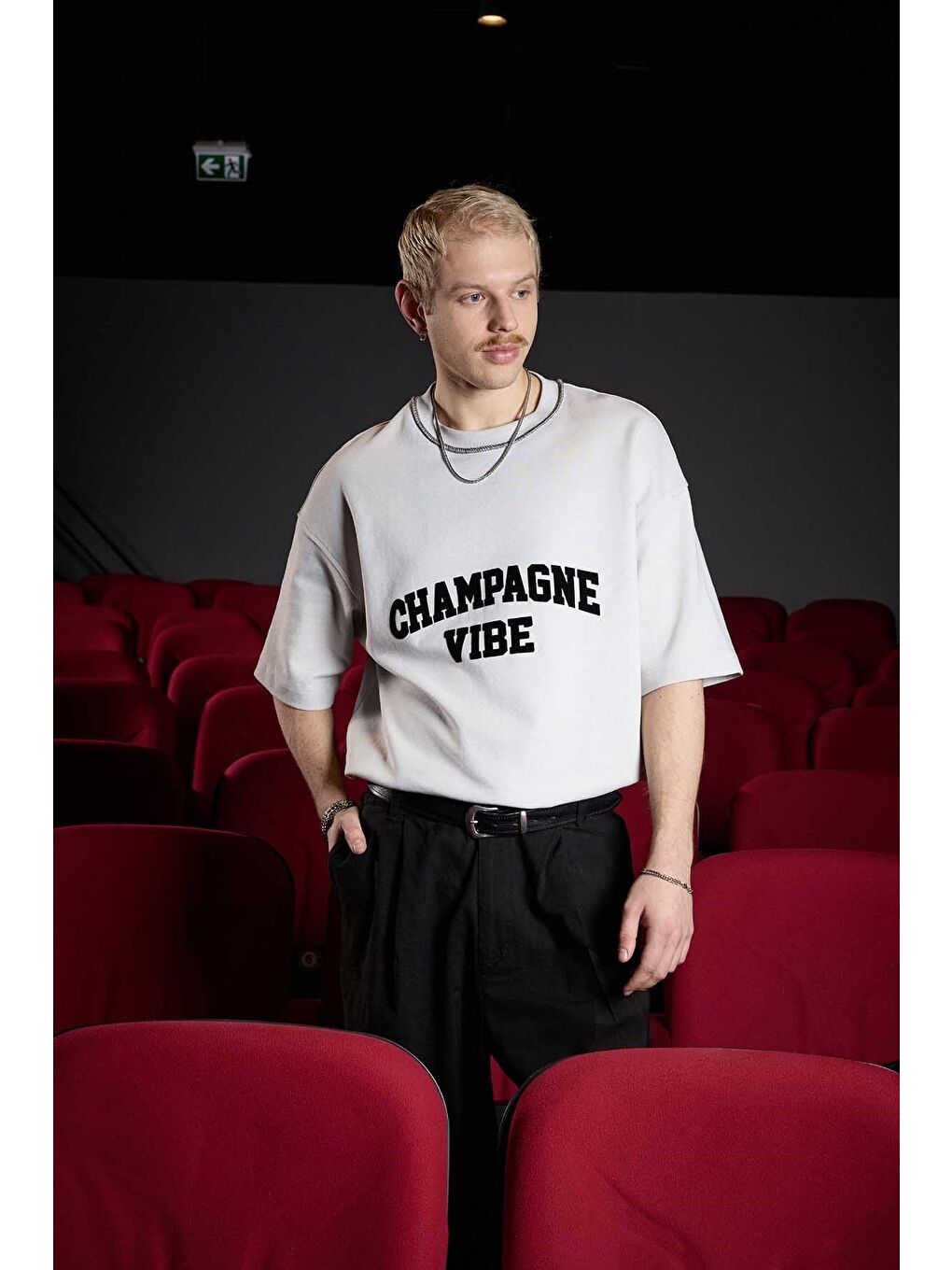 Erkek Oversize Premium Kontrast Yaka Baskılı T-Shirt Gri-2