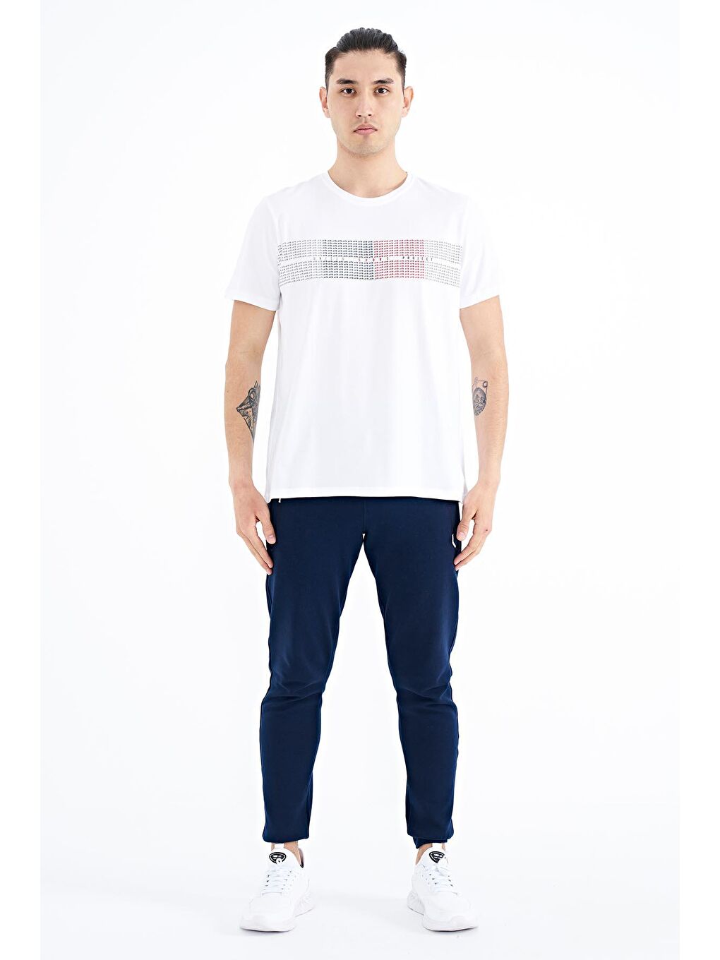 Beyaz Minimal Yazı Baskılı Standart Kalıp Erkek Tişört - 88182-2