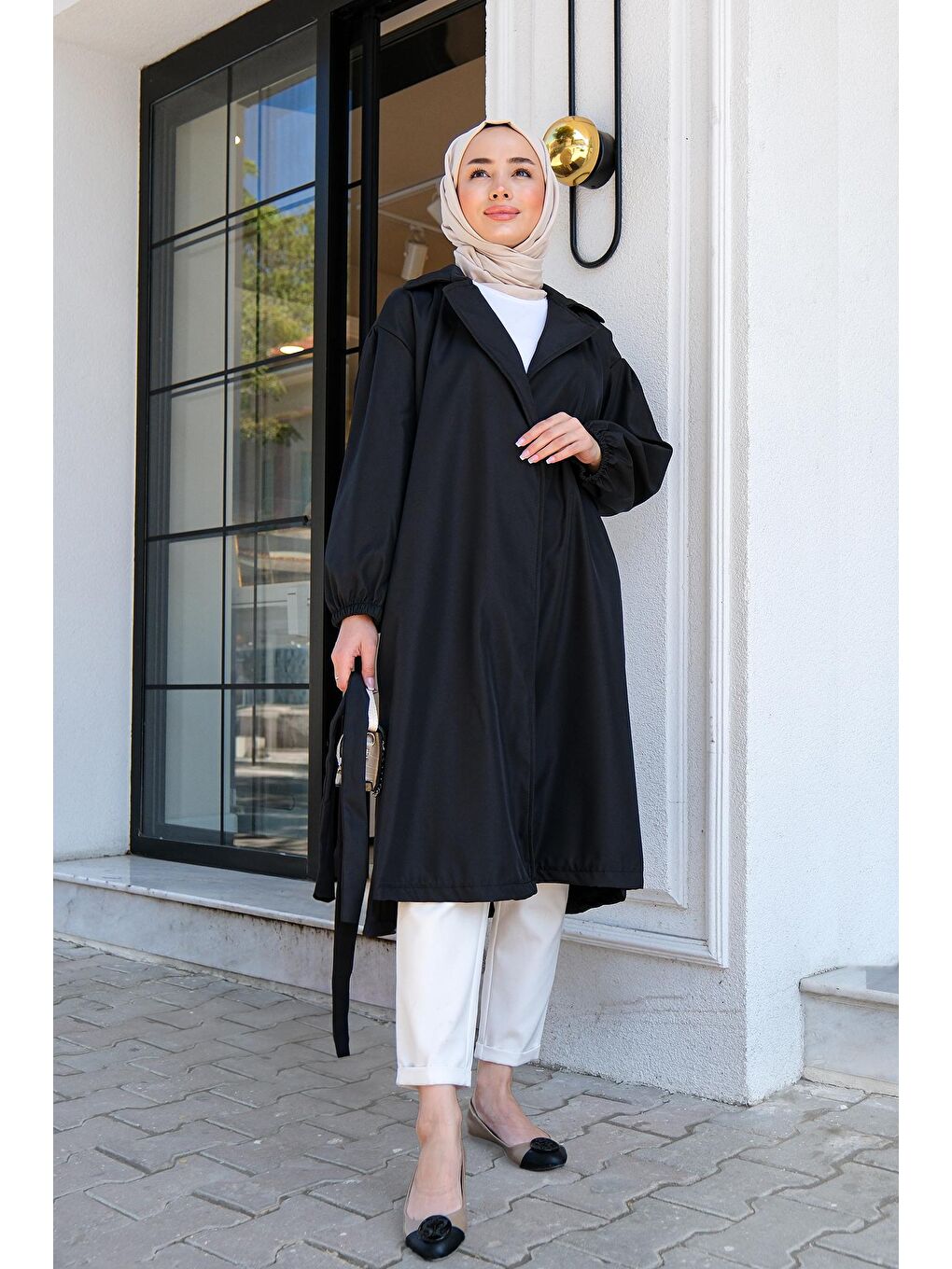 Kruvaze Yaka Kuşaklı Kadın Trençkot Siyah-3