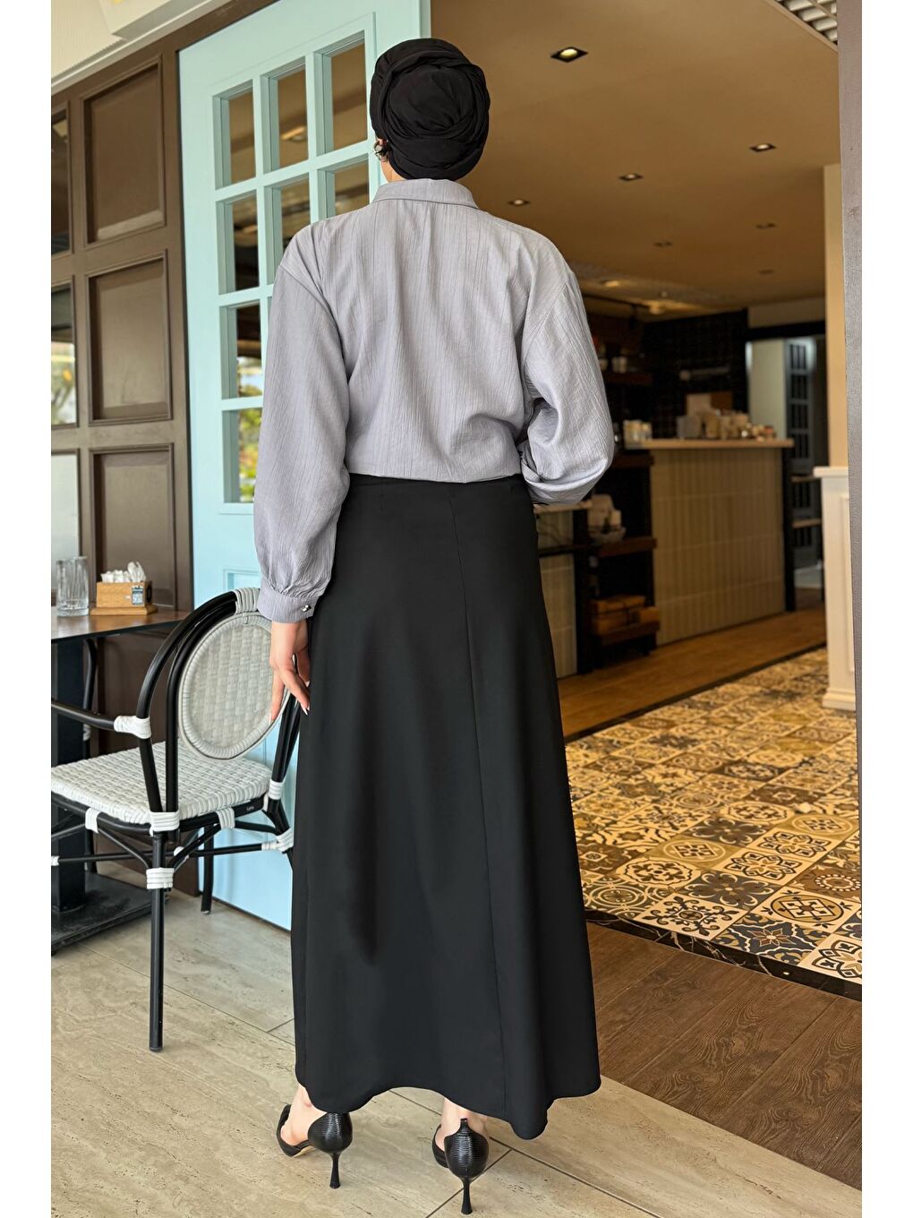Siyah Kadın Kemer Detaylı Pileli Tesettür Etek-3