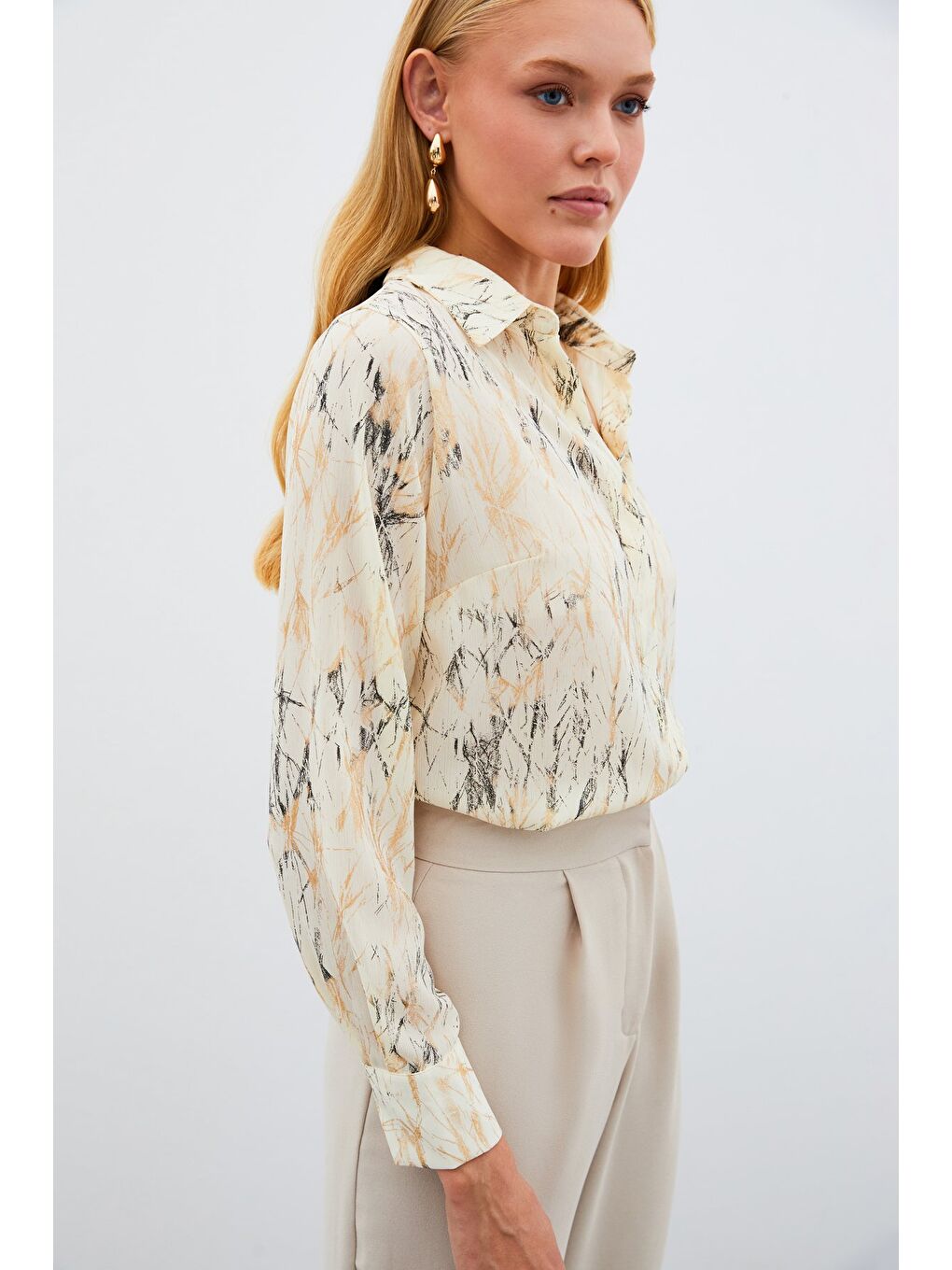 Ekru Parlak Desenli Gömlek - Krem-Gold-1