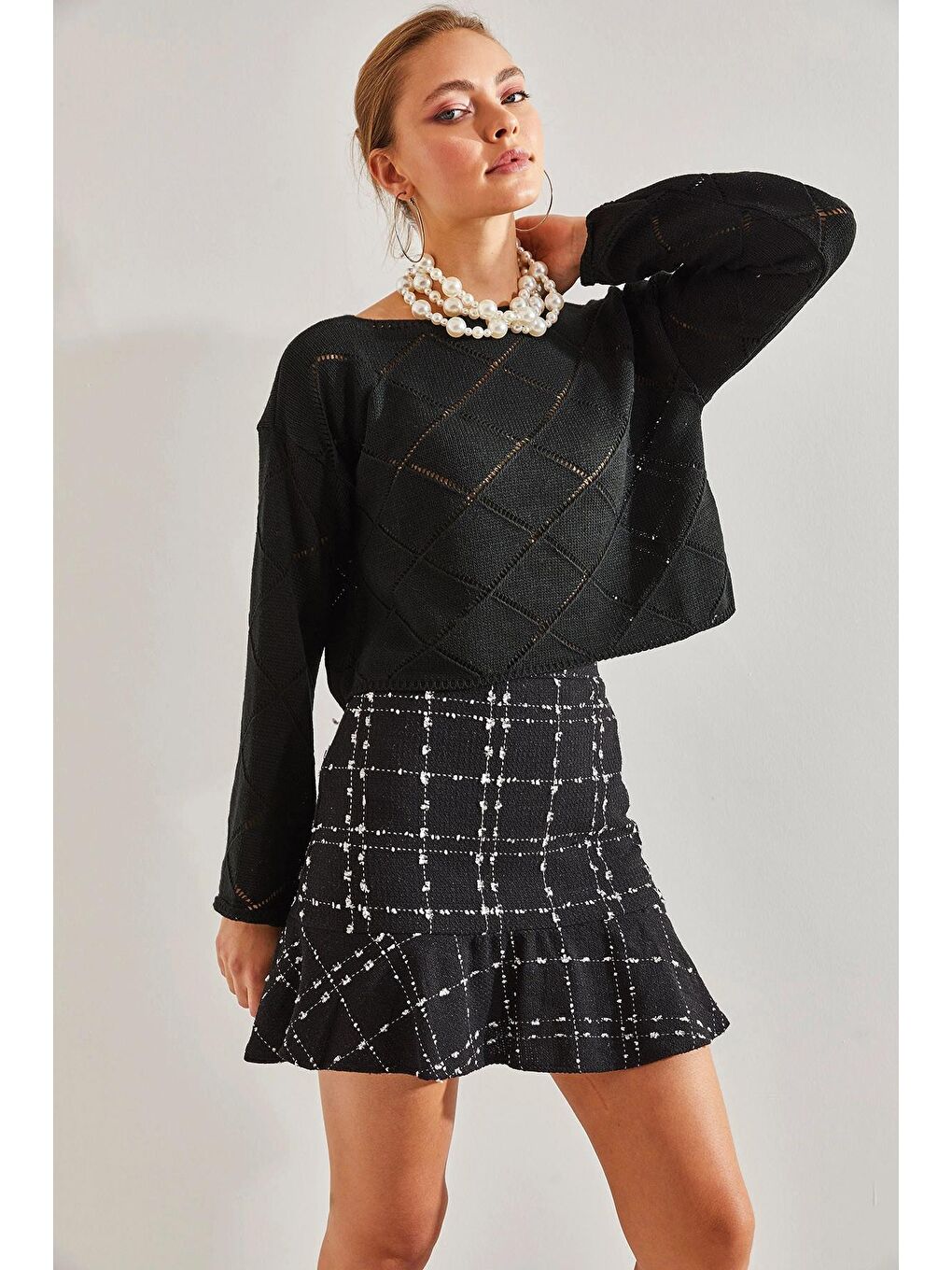 Siyah Kadın Baklava Desenli Triko Kazak-1