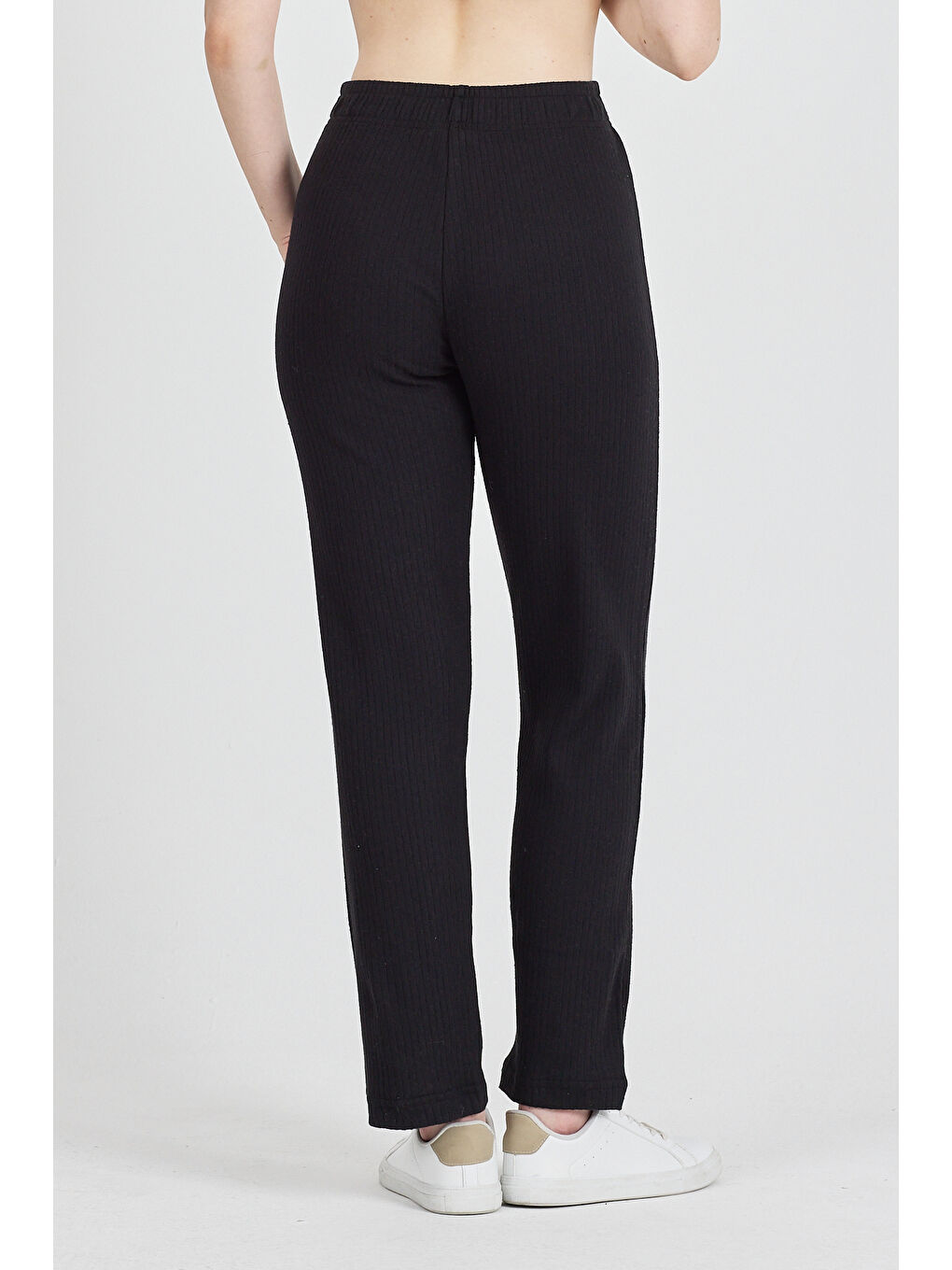 Kadın Siyah Yüksek Bel Fitilli Bol Paça Günlük İnce Eşofman Altı Pijama-7