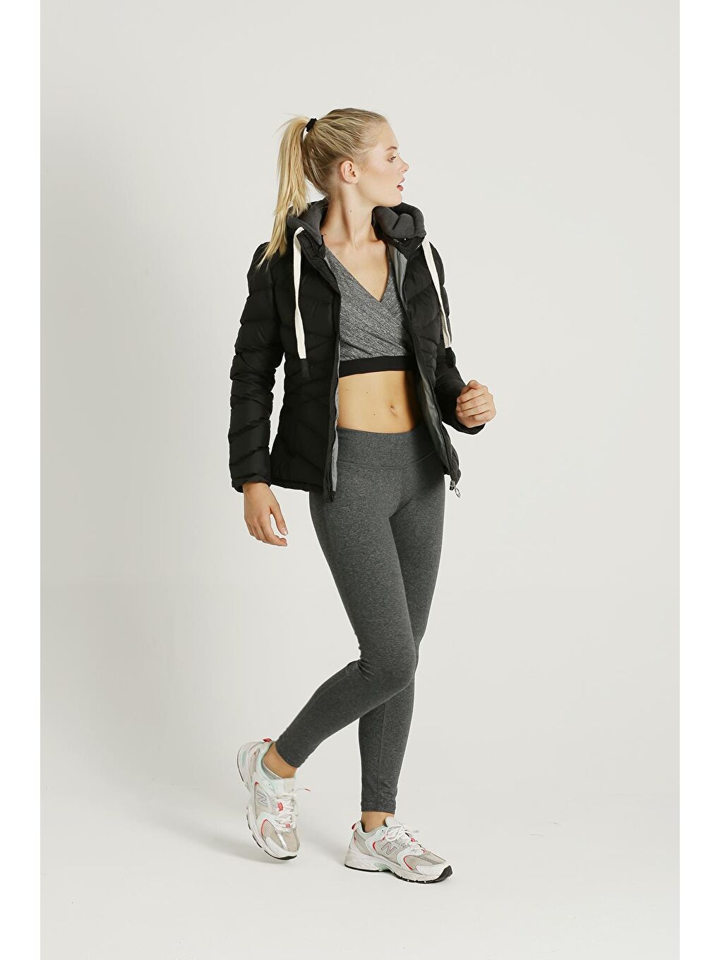 Siyah Kalın Şişme Mont AB-K50019LNS-4