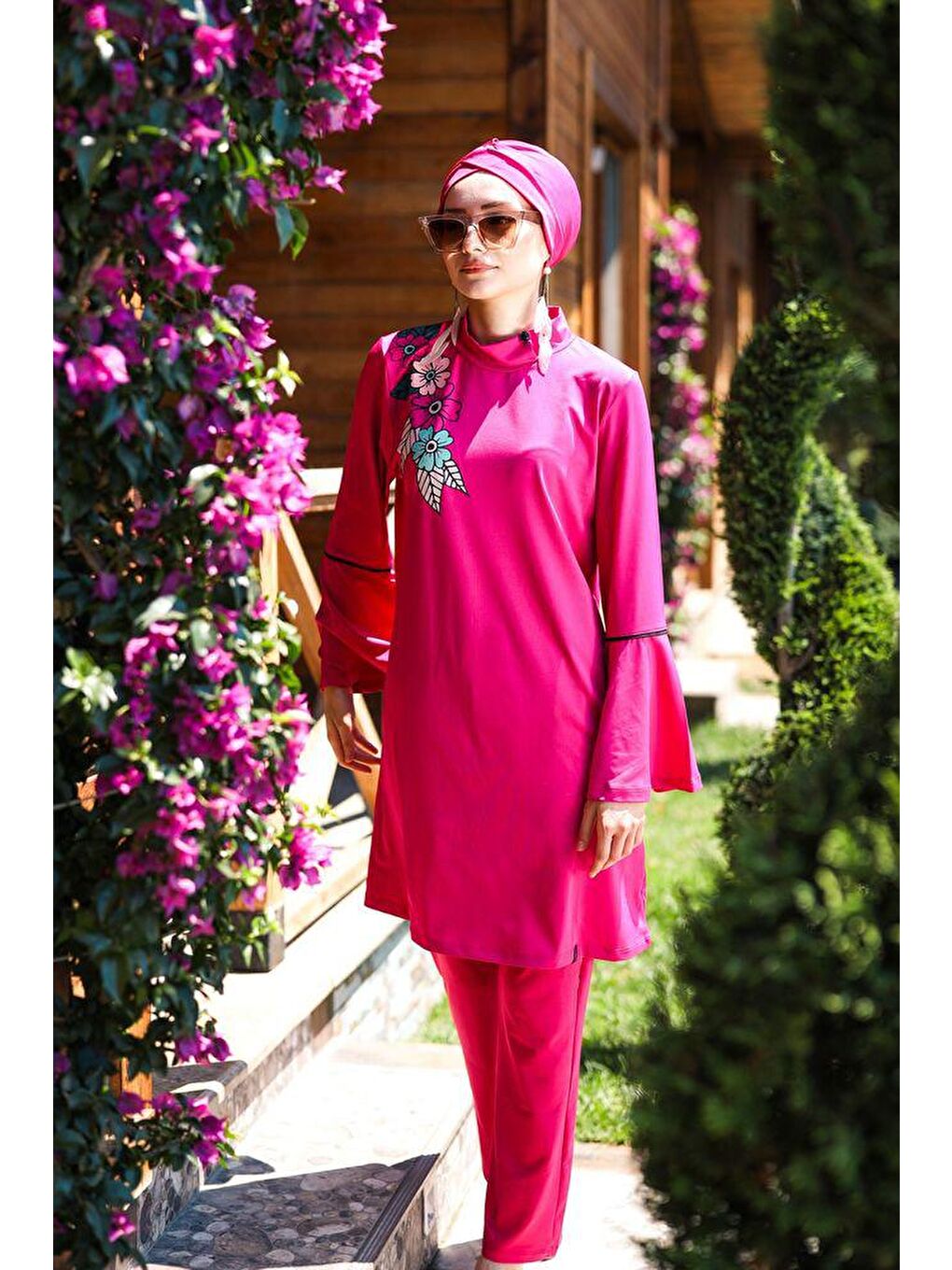 4'lü Fuşya Çiçek Detaylı Tam Kapalı Tesettür Mayo M2008-1