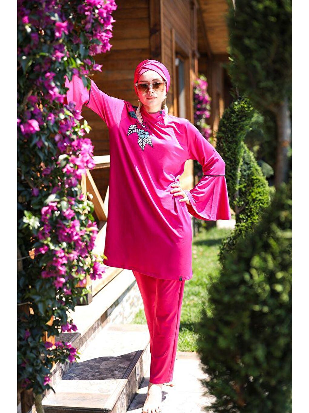 4'lü Fuşya Çiçek Detaylı Tam Kapalı Tesettür Mayo M2008-3