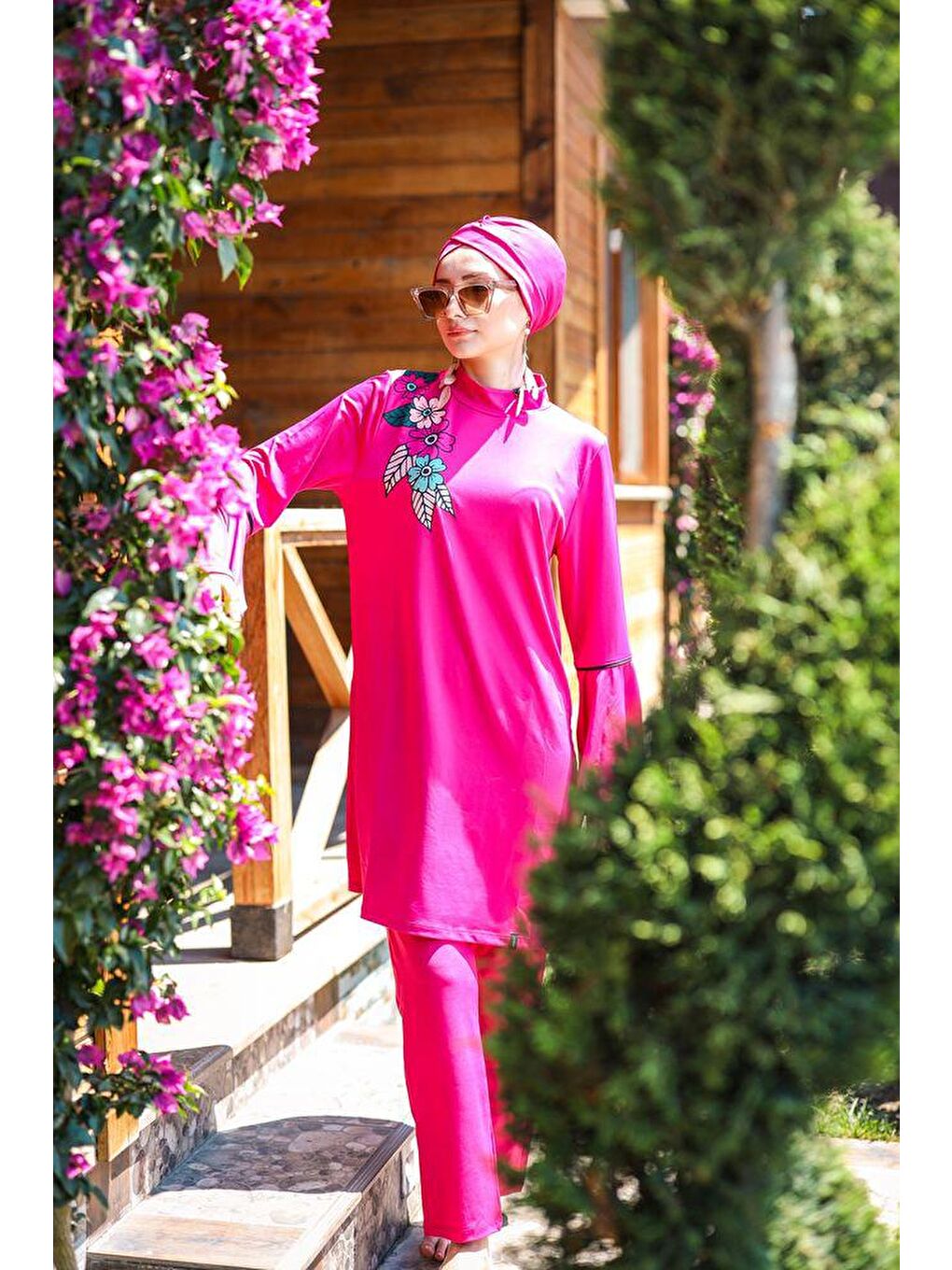 4'lü Fuşya Çiçek Detaylı Tam Kapalı Tesettür Mayo M2008-4