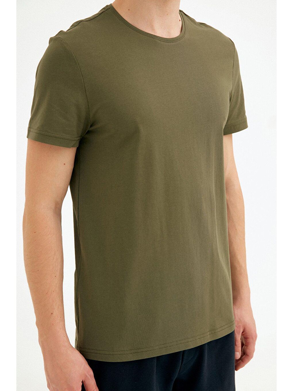 Haki Bisiklet Yaka Basic Tişört-4