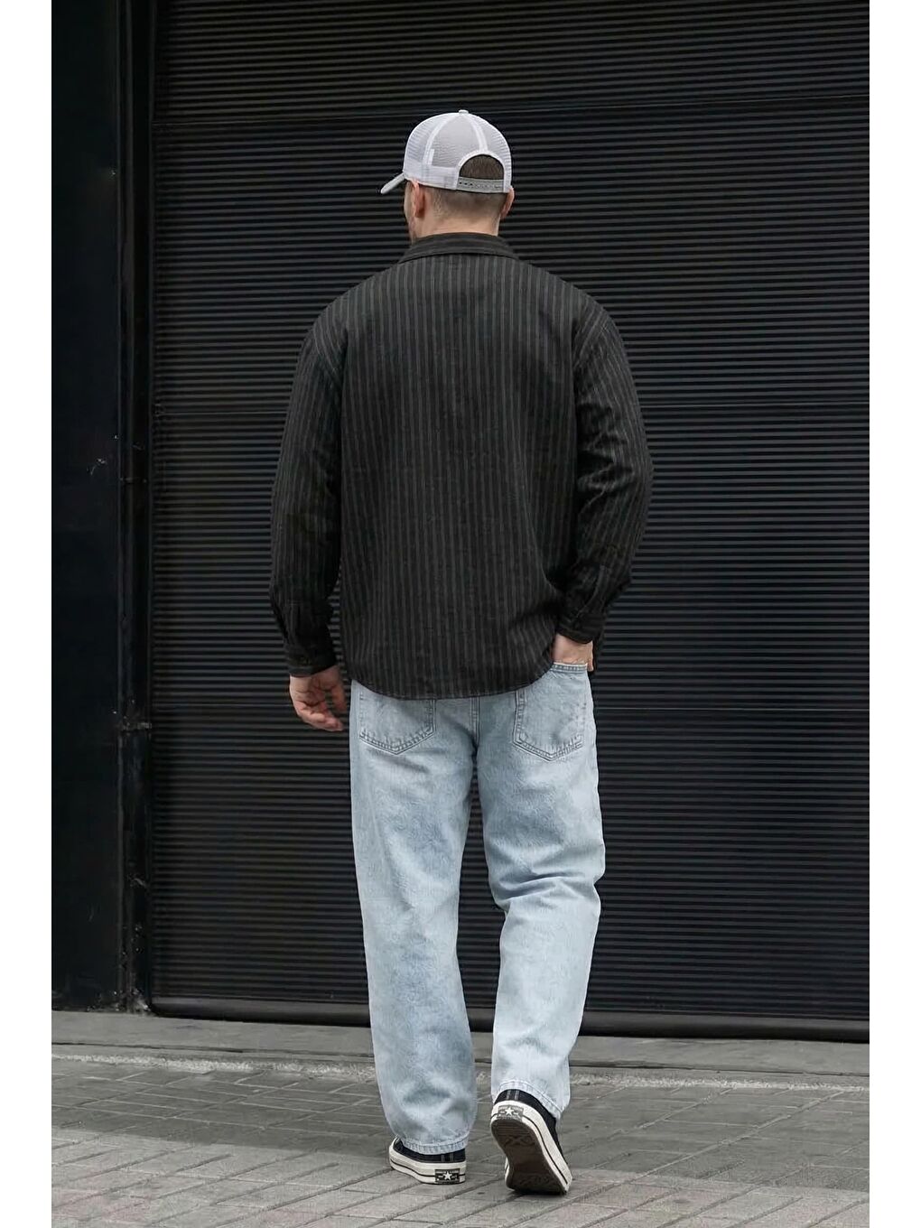 Erkek Oversize Çizgili Keten Karışımlı Gömlek Siyah-3