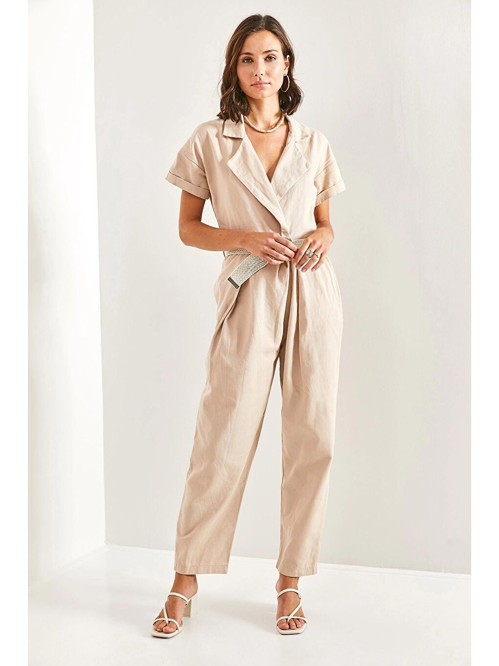 Bej Kadın Kemerli İnce Gabardin Tulum 20162-3