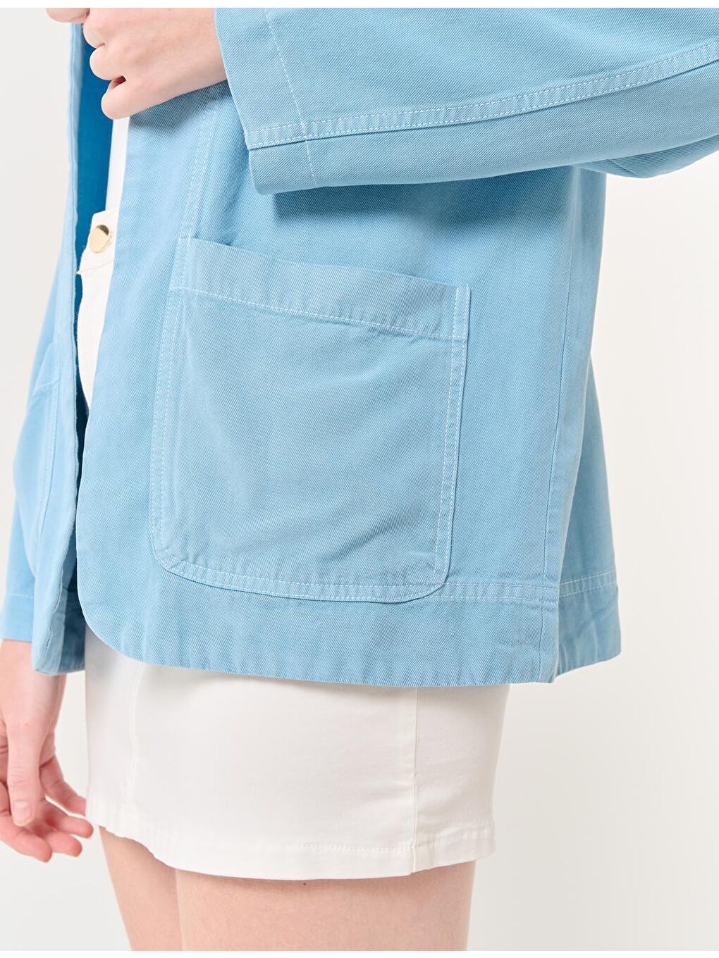 Açık Tozlu Mavi Açık Yaka Uzun Kollu Cepli Dokuma Ceket-1