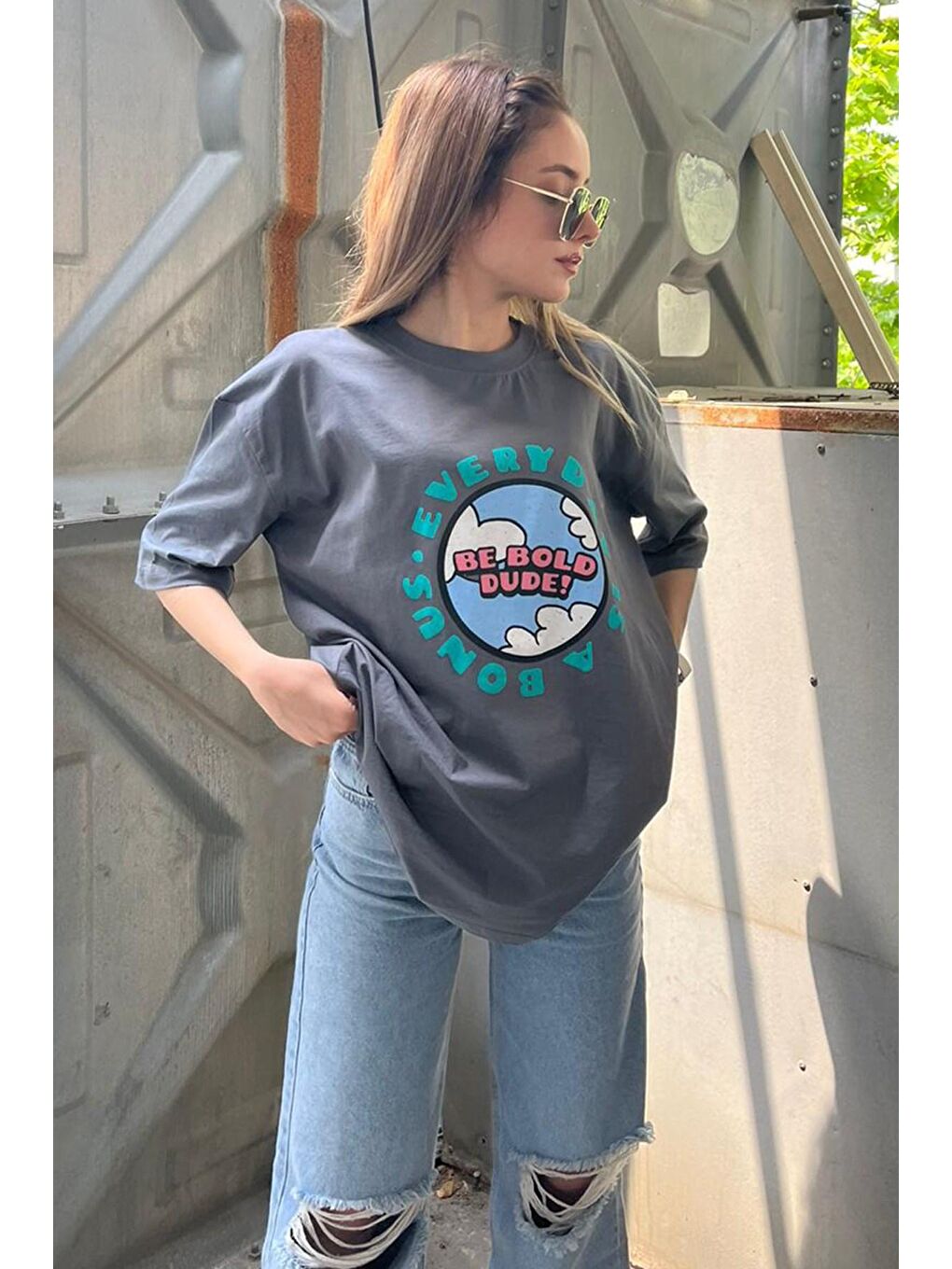 Gri Kadın Füme Baskılı Oversize Tişört Mg948