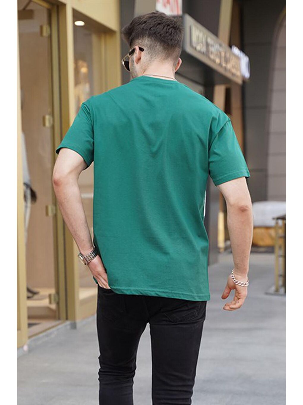 Yeşil Over Fit Nakışlı Tişört 5886-1