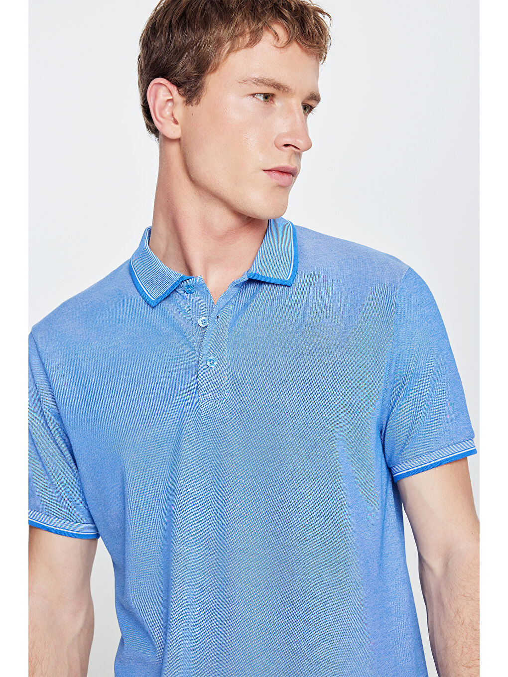 Mavi Erkek Saks-Beyaz Slim Fit Dar Kesim Kıvrılmaz Polo Yaka Kısa Kollu Tişört-4