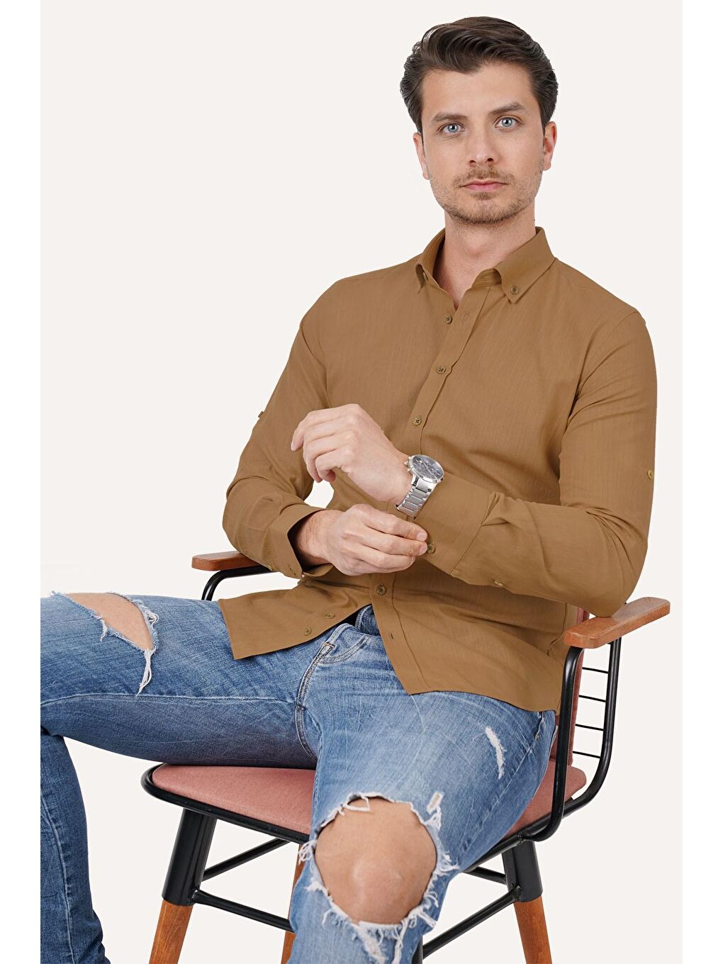 Kahverengi Taba Yaka Düğmeli Keten Görünümlü Slimfit Erkek %100 Pamuk Gömlek-2