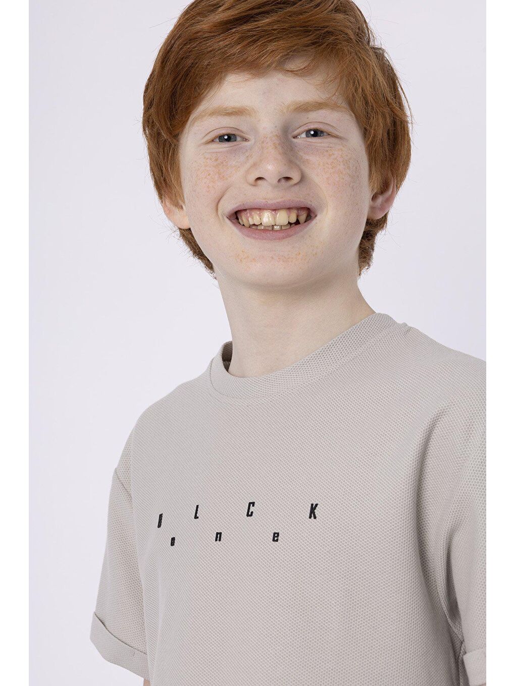 Gri Baskılı Cep Detaylı Erkek Çocuk Yazlık Bisiklet Yaka T-shırt-2