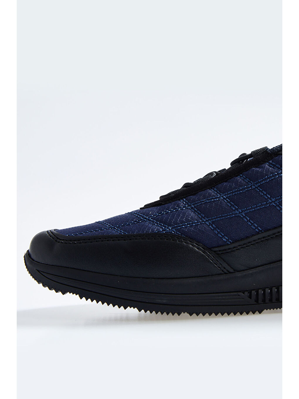 Lacivert Bağcıklı Kapitone Suni Deri Detaylı Erkek Spor Ayakkabı - 89096-2