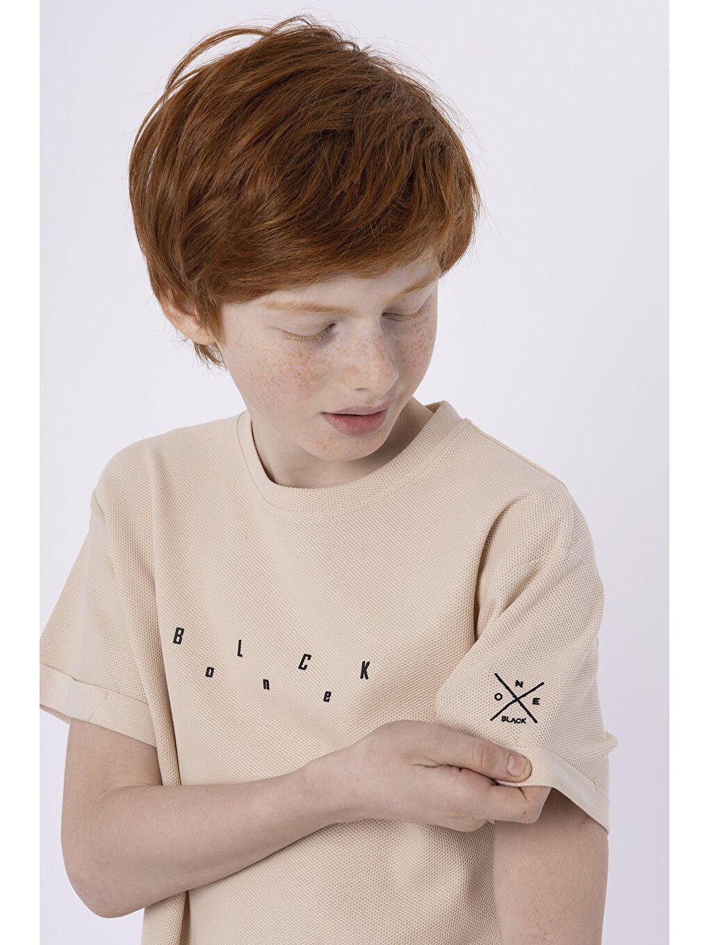 Bej Baskılı Cep Detaylı Erkek Çocuk Yazlık Bisiklet Yaka T-shırt-3