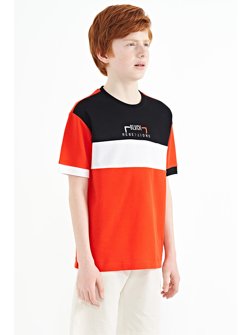 Kırmızı Fiesta Renk Geçişli Nakışlı Oversize Erkek Çocuk Tişört - 11159-4