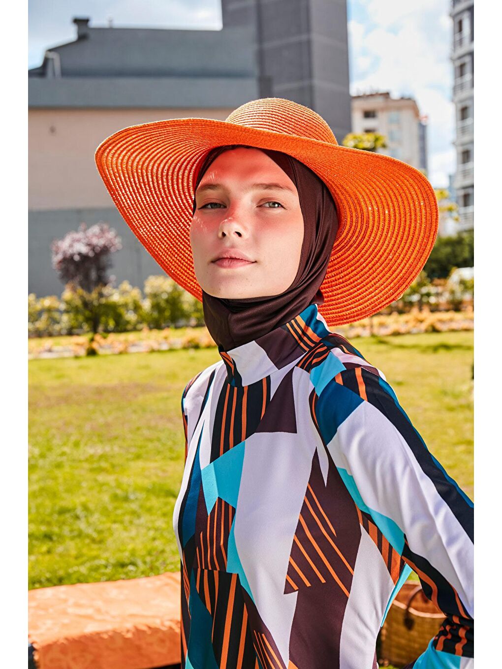 Turuncu Geniş Hasır Şapka 14232-1