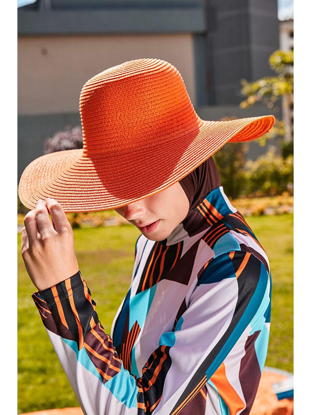 Turuncu Geniş Hasır Şapka 14232-2