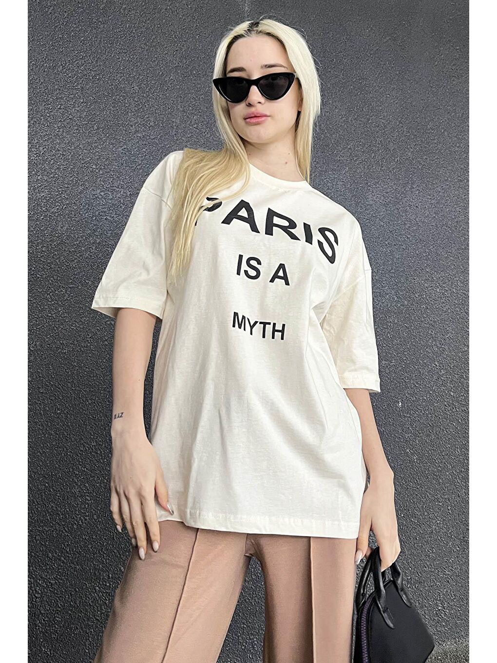 Ekru Paris Baskılı Kadın Tişört Mg1654-4