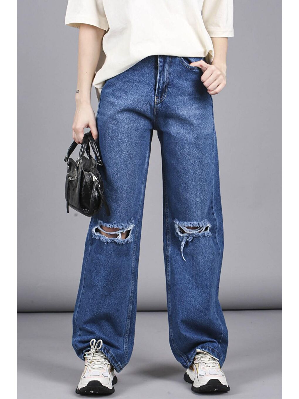 Madmext Mavi Yırtıklı Straight Leg Jean Mg1153 - 1