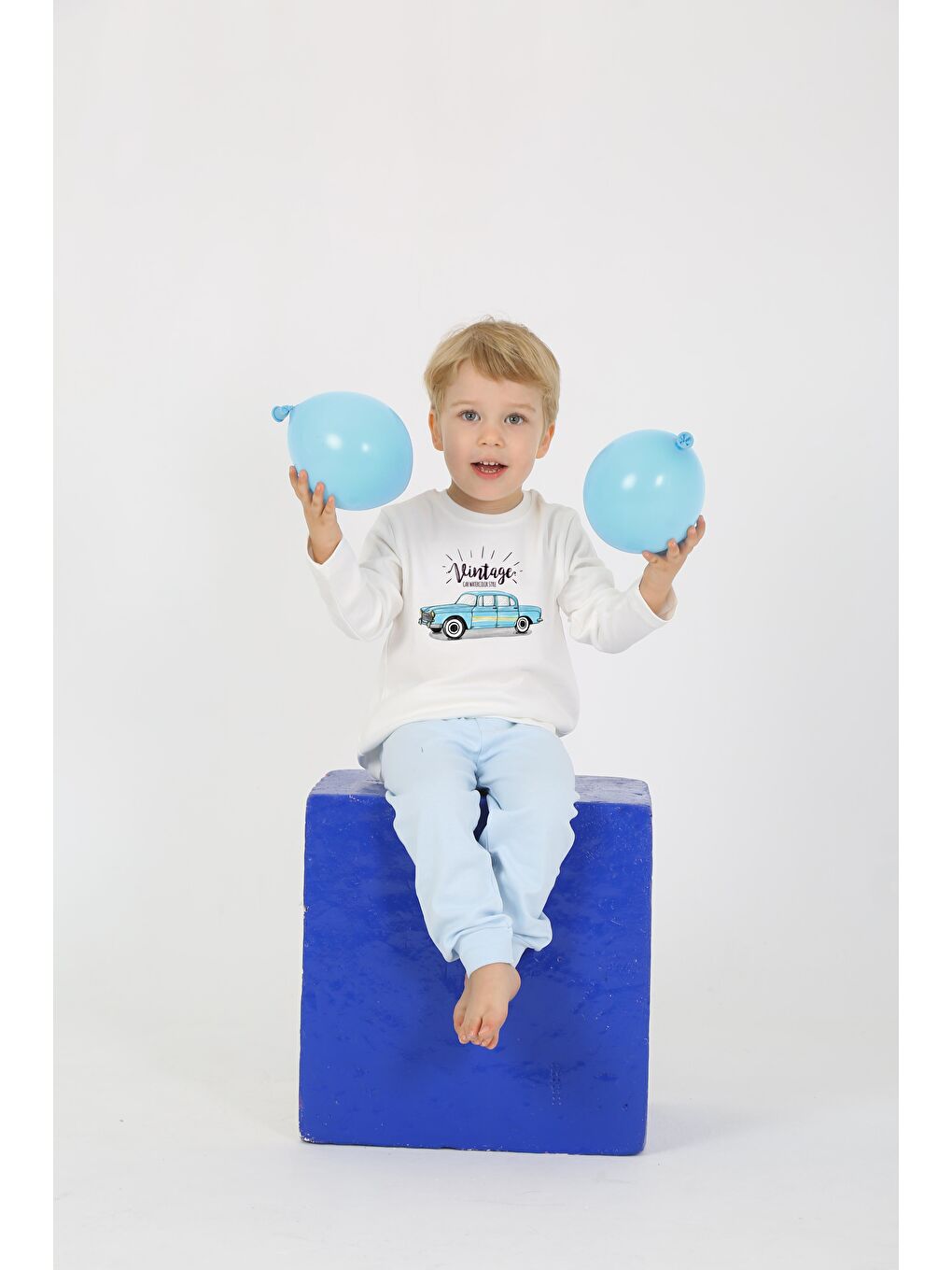 Ekru Bisiklet Yaka Uzun Kollu Erkek Çocuk Pijama Takımı