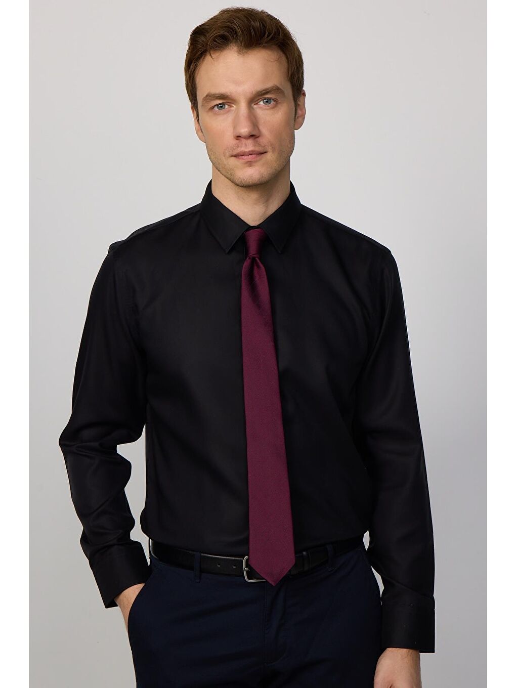 Slim Fit Siyah Non-Iron %100 Pamuk Ekoteks Belgeli Ütü Gerektirmez Gömlek-2