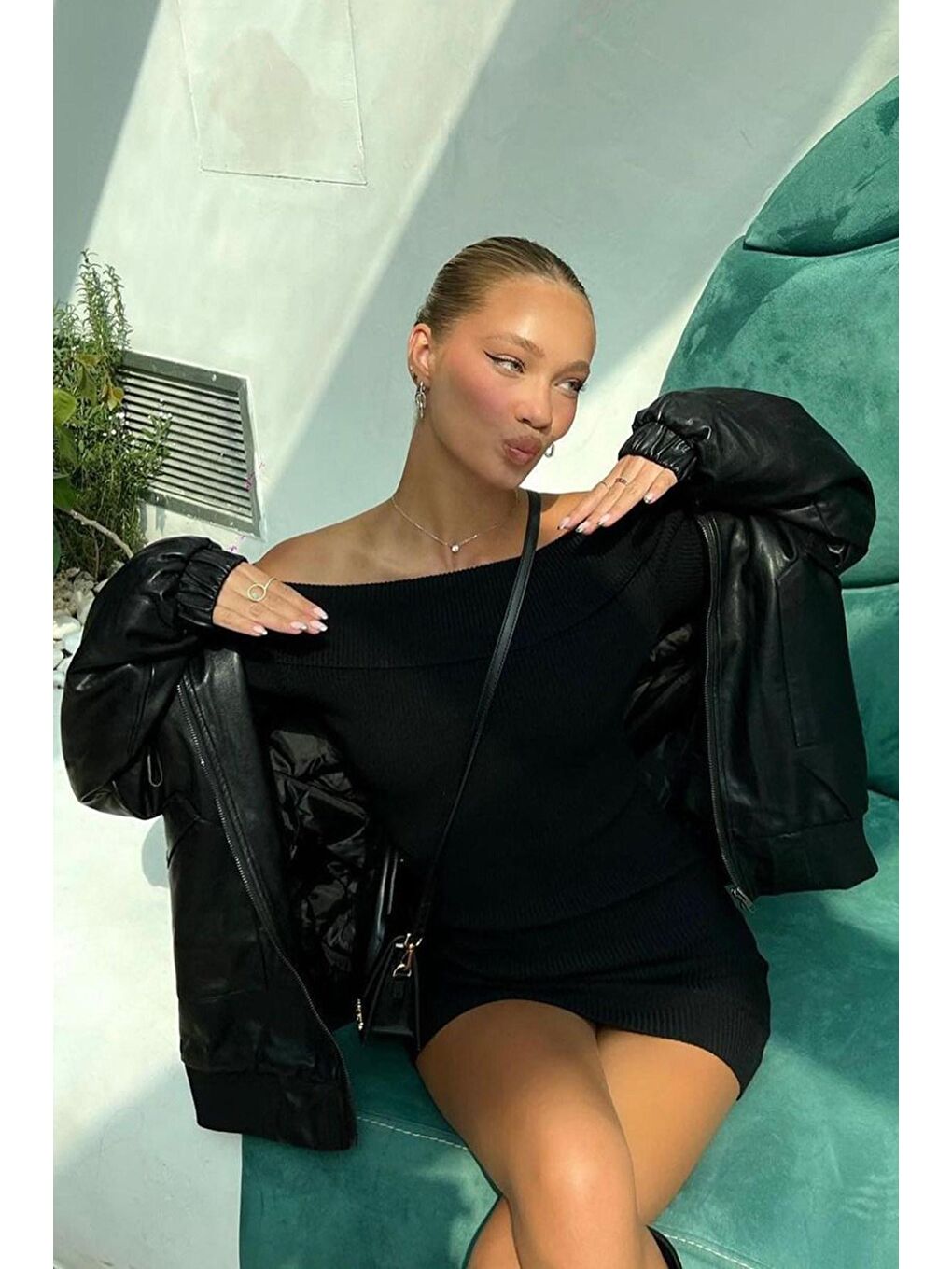 Siyah Madonna Yaka Uzun Kollu Mini Elbise Mg1699-6